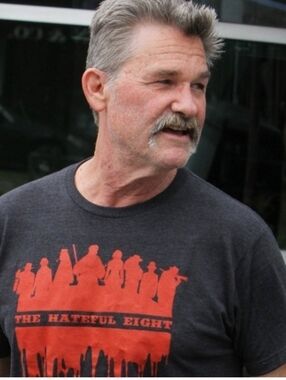 2015 Comic Con - The Hateful Eight Graphic Tee - SDCC - Size XL